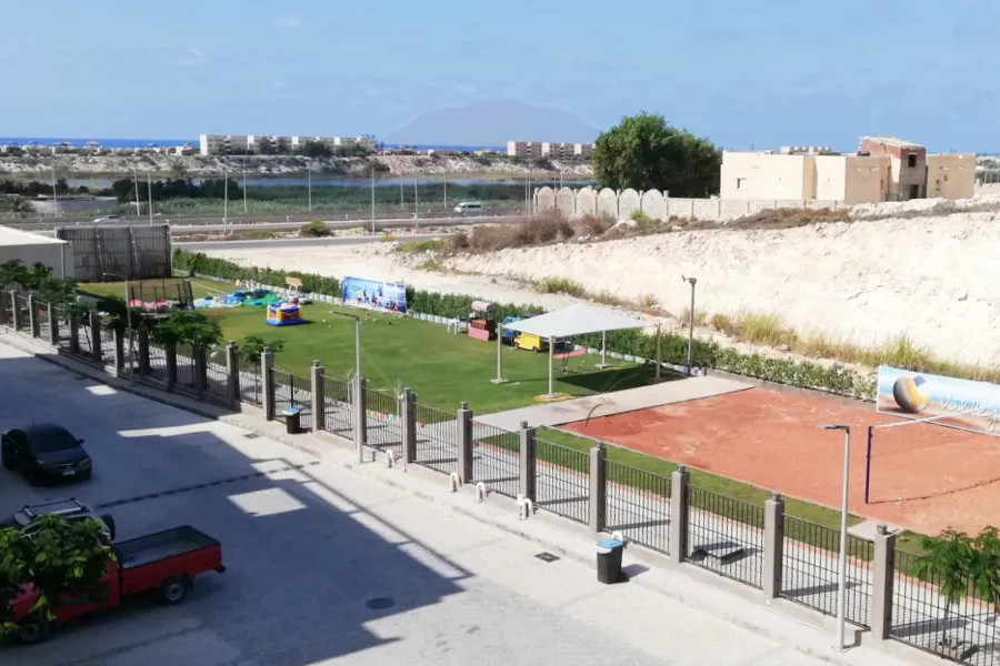 chalet for sale 100 m North Coast (Grand Hills - Kilo 61)