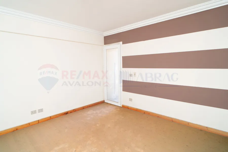 Apartment for sale 124 m Smouha (Fairoza Compound - Corner of Transport and Engineering St.)