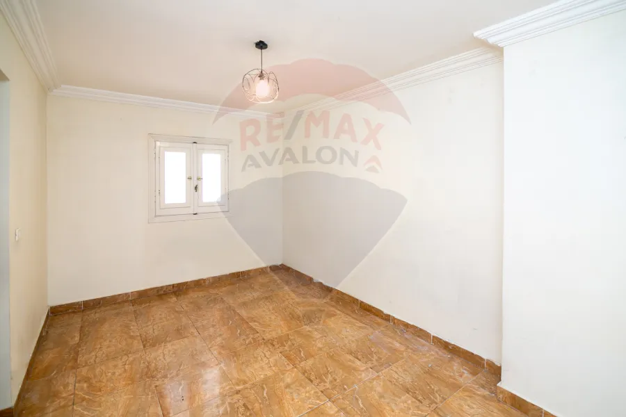 Apartment for rent 185 m Janaklis (Al-Horaya Road)