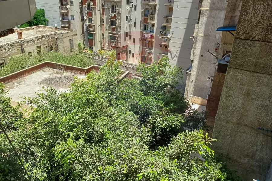 شقة للبيع 110 م لوران (بين ش الإقبال و ش شعراوي)