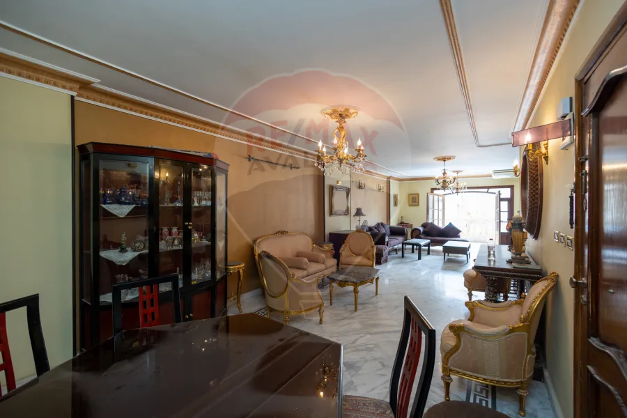 Apartment for sale 204 m gleem (Steps from Royal Jewelry Museum)