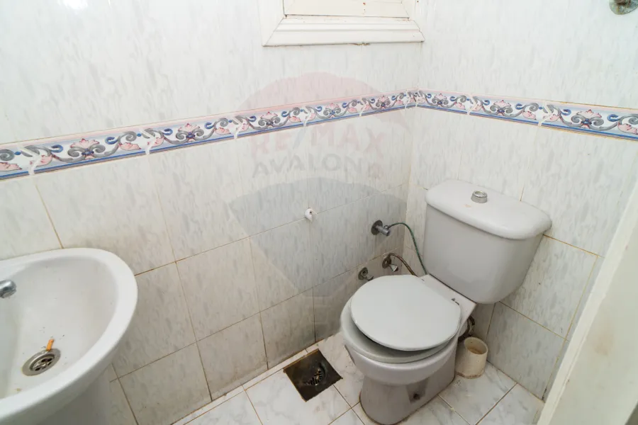 Apartment for sale 135 m Mandara (directly on the sea)