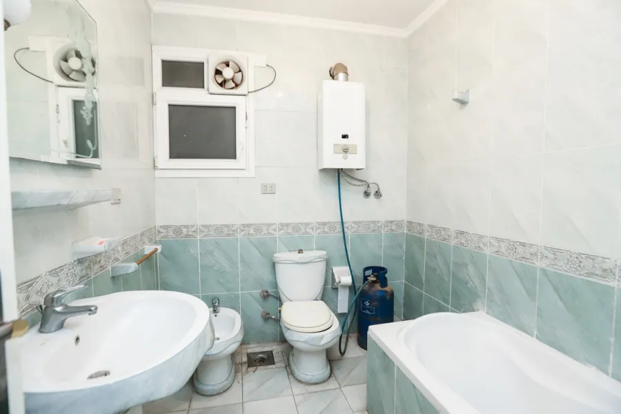 Apartment for sale 180m Miami (El-Gaish Road.)