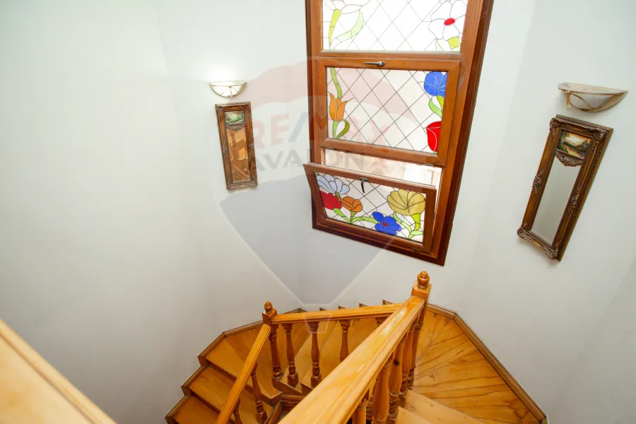 شقة دوبلكس للبيع سموحة (ش فوزى معاذ)