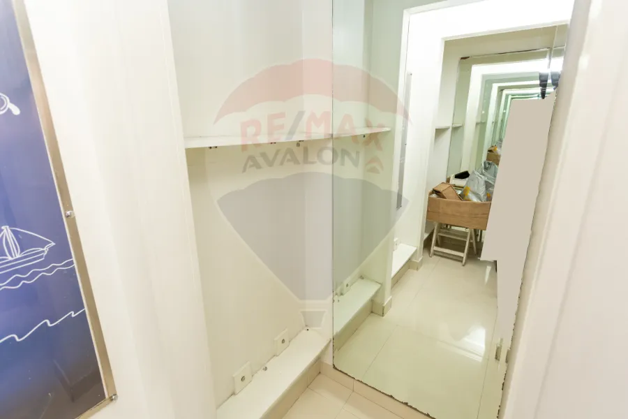 Shop for rent 38 m Lauran (Shaarawy St.)