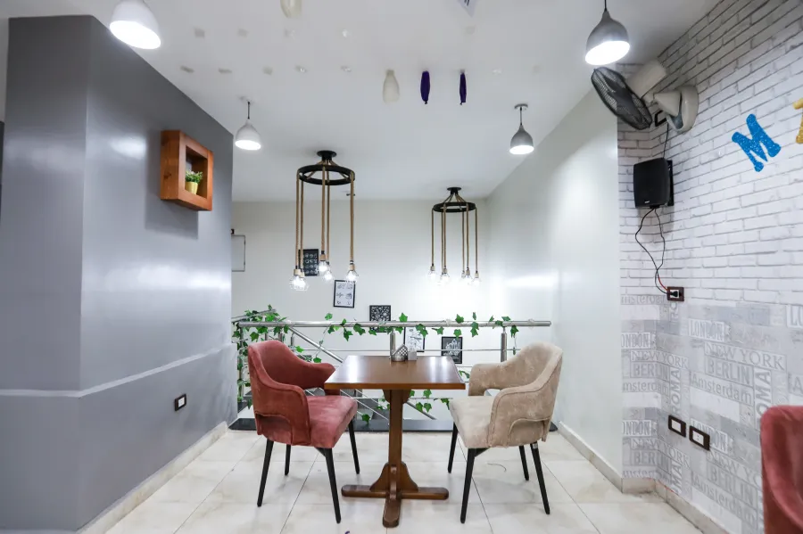 محل للبيع 175 م العصافرة (ش اطلس)