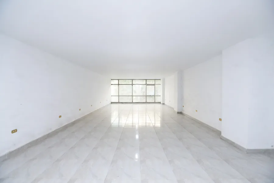 مسطح ادارى  للبيع 154 م سموحة (ش ألبرت الاول)