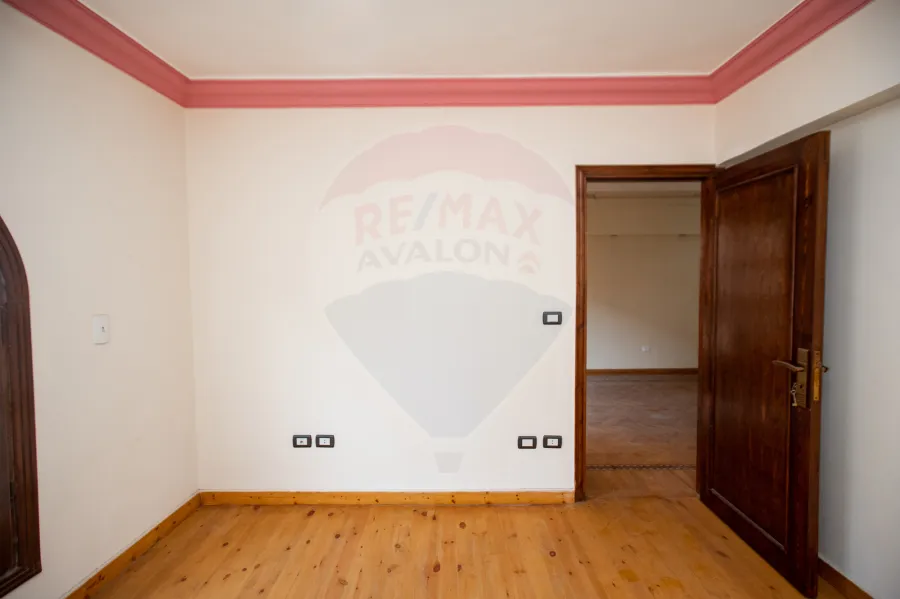 شقه للبيع 117م زيزينيا (خطوات من شارع أبوقير)