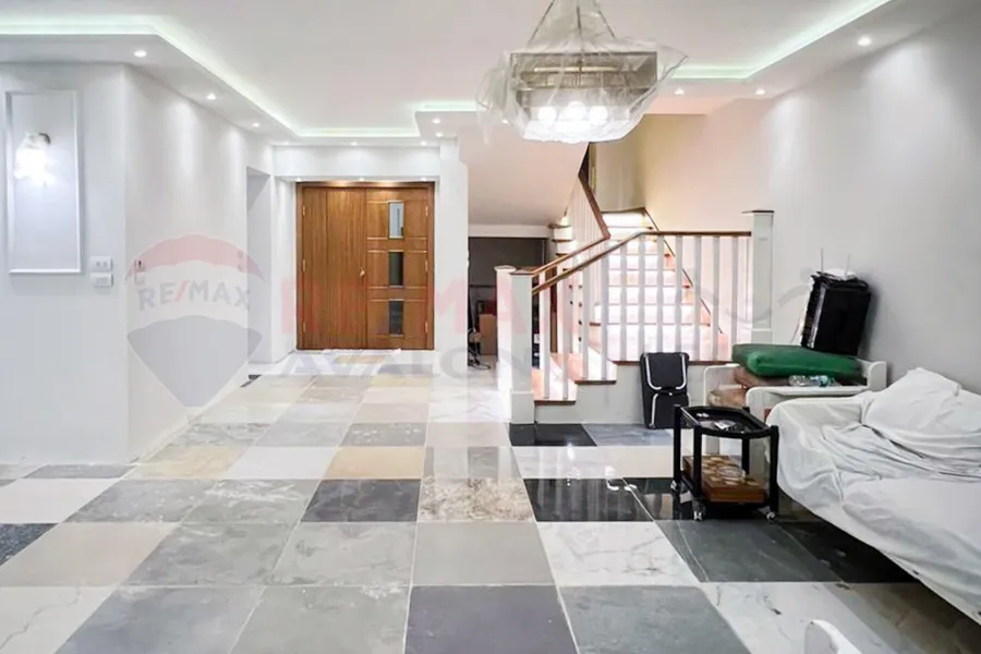 تاون هاوس للبيع 190 م (اليكس ويست)