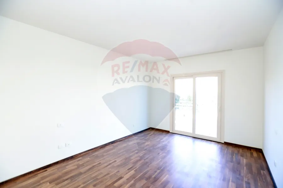 فيلا مستقلة للبيع 418 م بكينج مريوط (كومباوند جوار)