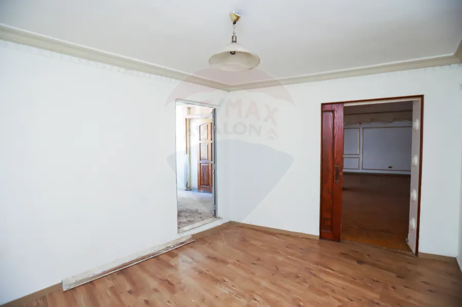 شقة دوبلكس للبيع 400 م لوران (ش محمد صدقي)