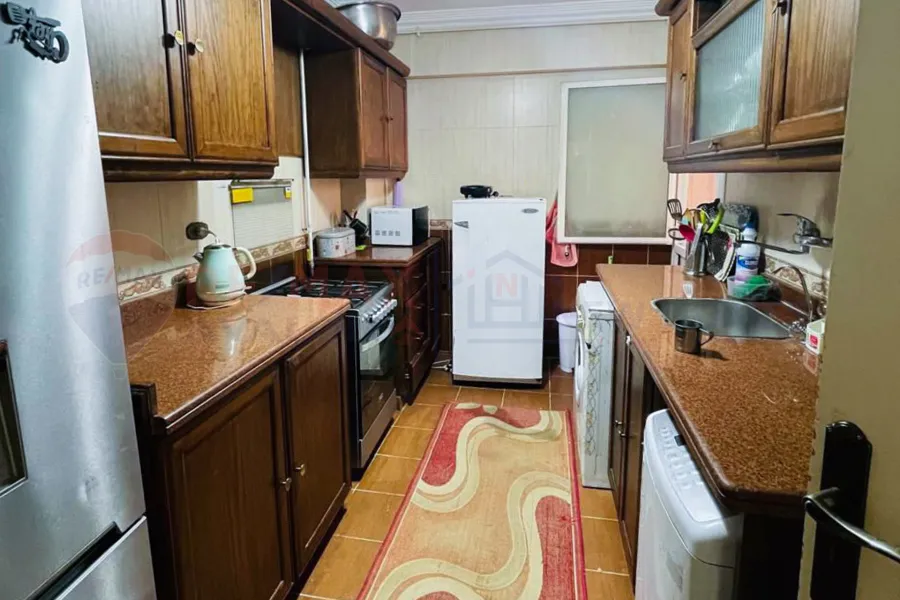 شقة للبيع 200 م سموحه (جراند فيل)