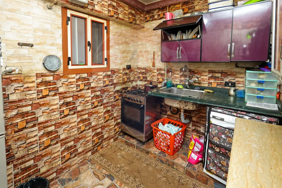 شقة للبيع 115 م سموحة (ش البلقان امام مكتب صحة سموحة)