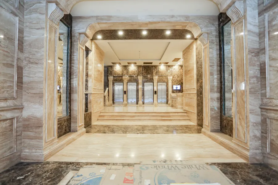 Apartment For Sale 195 m Zezinia ( Steps From Abo Qir St. )