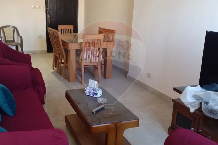 Studio for rent furnished 65 m Stanley (First num from sea)