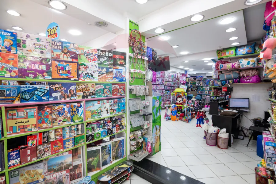 Shop for rent 70 m Smouha (Fawzy Moaz Main Street)