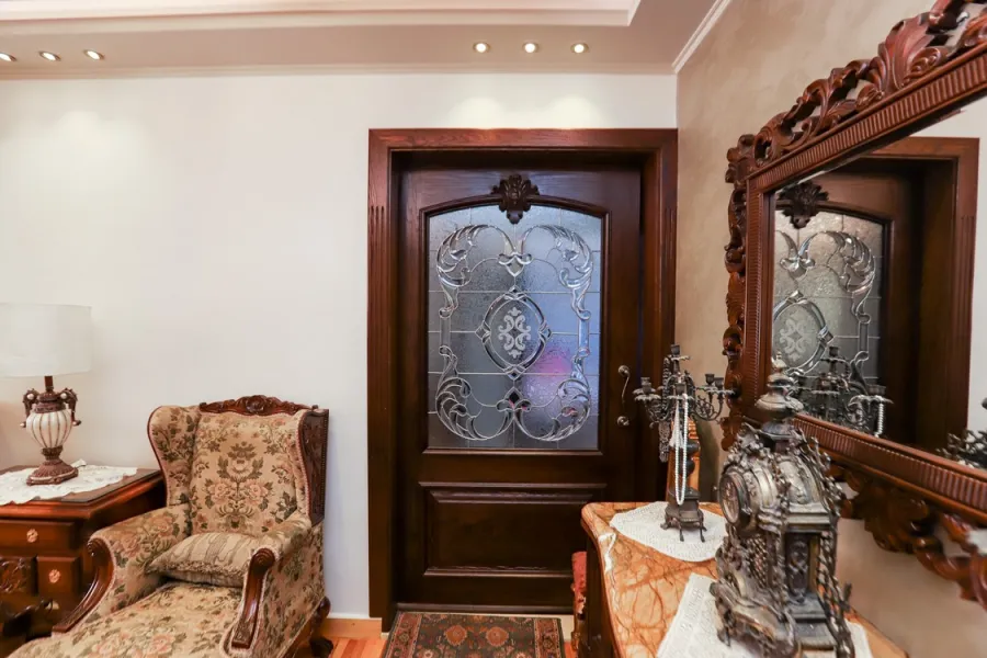 شقة للبيع 136م سموحة (ش فوزى معاذ الرئيسي)