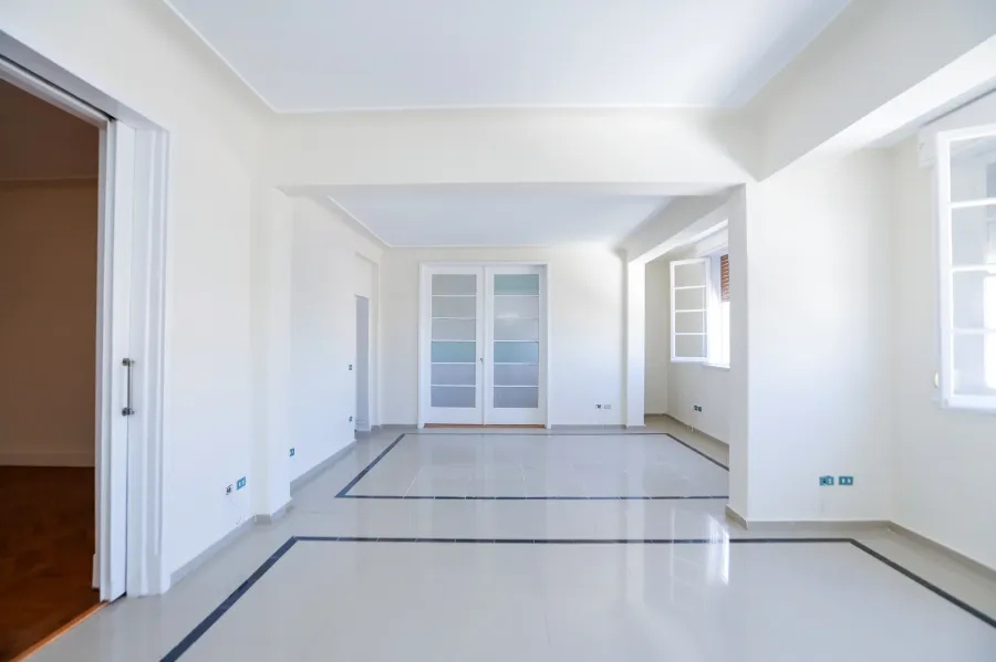 Administrative Unit for rent 500 m Latin District ( Alfraana St. )