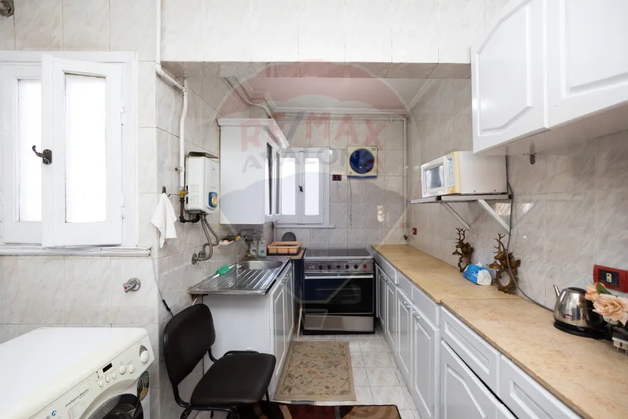 Apartment for sale 200 m Miami (Khaleel Hamada St)