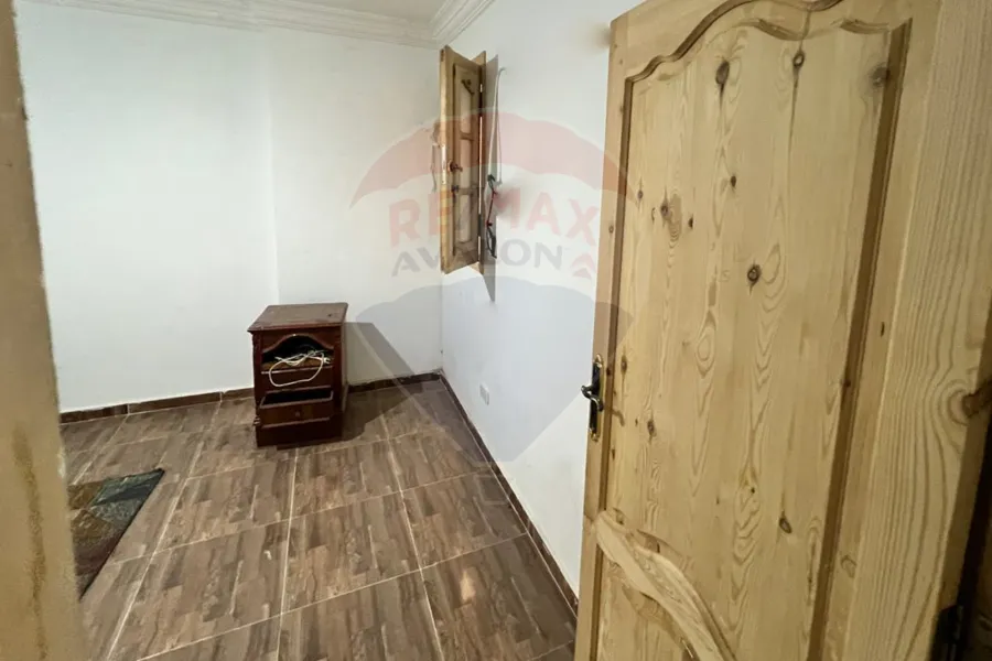 شقة للبيع 150 م المندرة (امام جامعه الدراسات الاسلاميه)