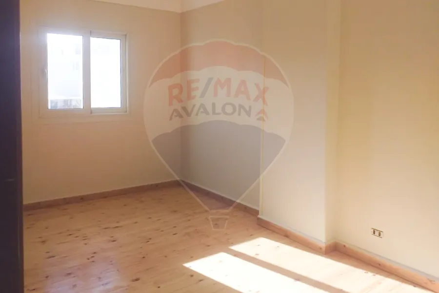 Apartment for rent 120 m Kafr Abdo (steps from Allenby Park)