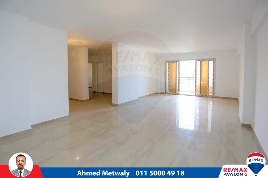 شقة للايجار 192 م سموحة الجديدة (ابراج الصيادلة )