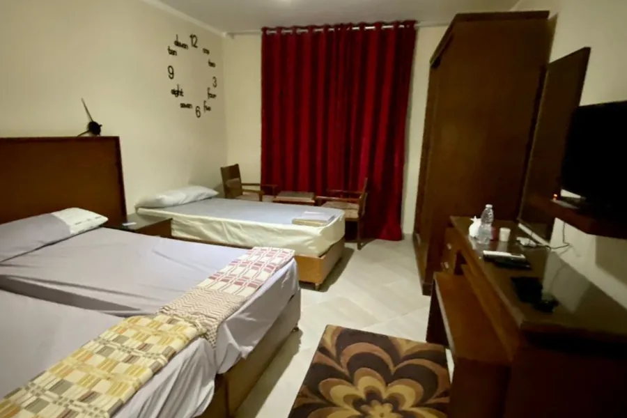 Studio for sale (Aqua view)