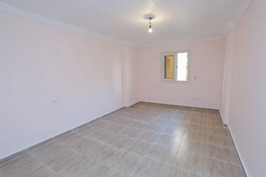 شقة للإيجار190م لوران - ش عبدالمنعم دليل