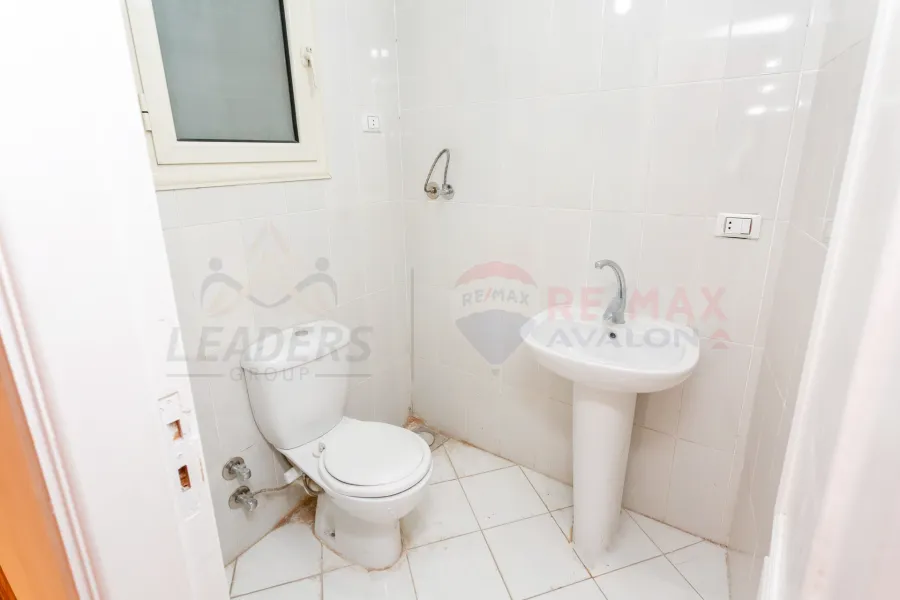 شقة للبيع 190 م كفر عبده (سكينة بنت الحسين)