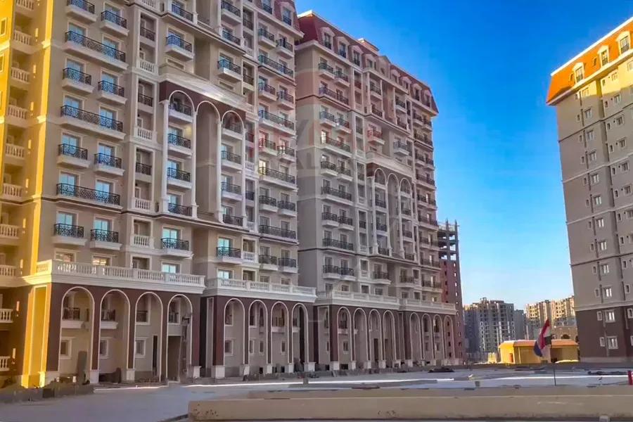 شقة للبيع 177 م فيو بحيرة (صواري - السعودية المصرية)