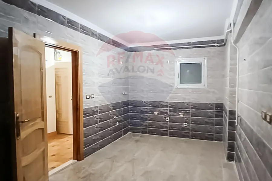 Apartment for sale 230 m Glim (Abu Qir St.)