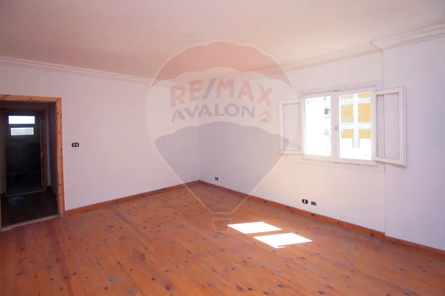 Apartment for sale 264 m Glim (Rasmy Pasha St.)