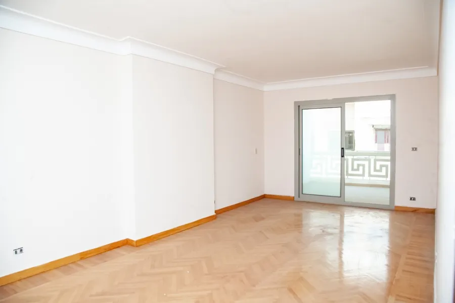 Apartment For Sale 330m Roushdy ( Soryia St.)