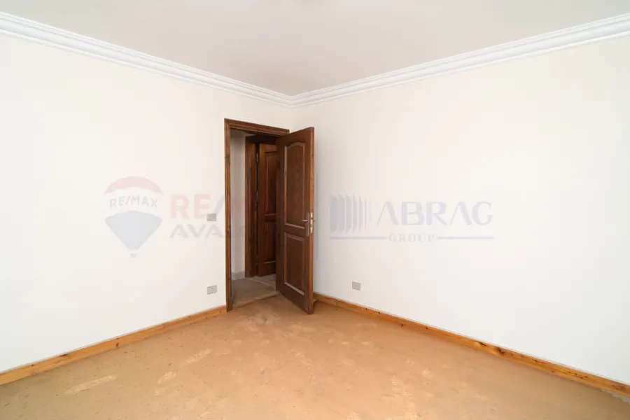 Apartment for sale 124 m Smouha (Fairoza Compound - Corner of Transport and Engineering St.)
