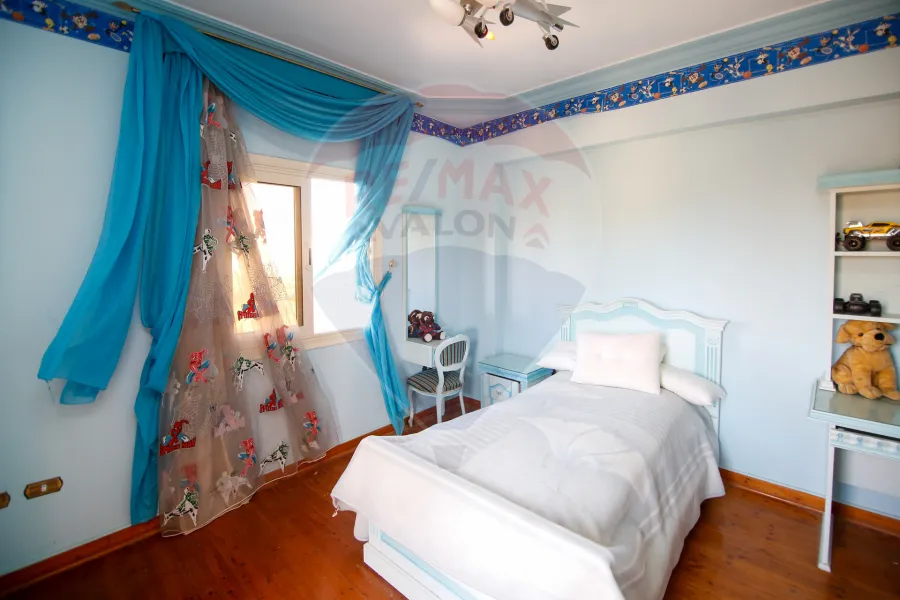 Villa for sale 1,650 m King Mariout (106 st)