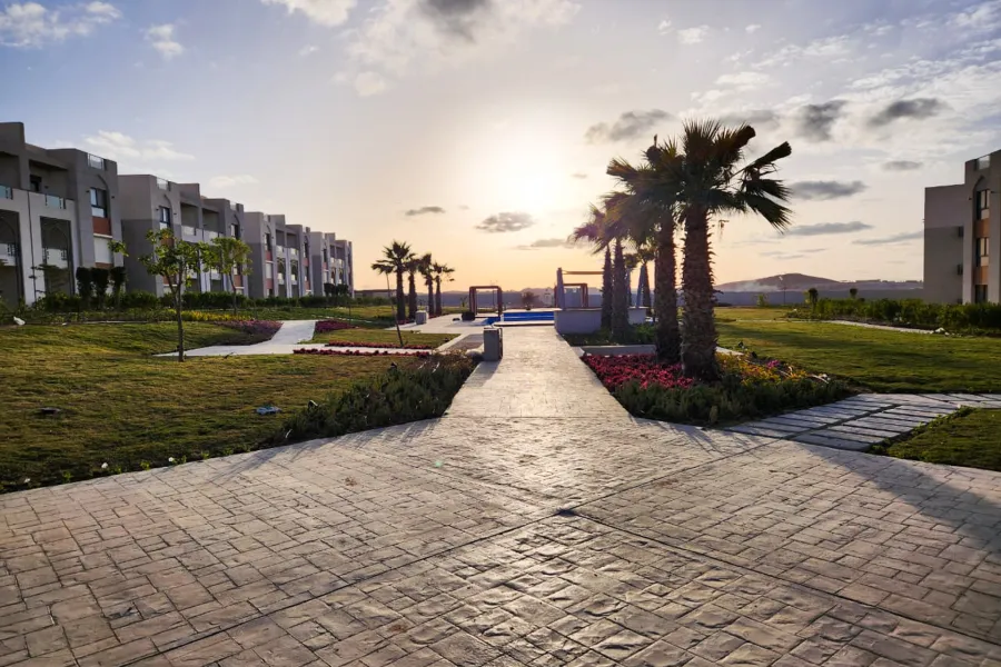 شاليه علوي للبيع (جايا - راس الحكمة) 83 م