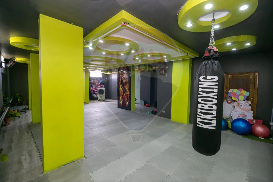 Commercial mezan for sale 450 m Al-Agami (El-betash)