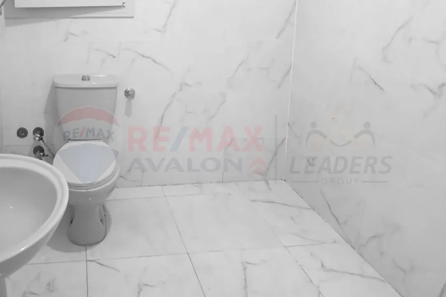 Administrative apartment for sale 145 m Janaklis (Abu Qir Street)