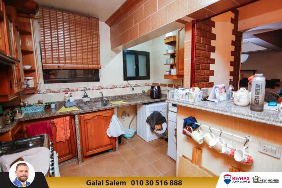 شقة للبيع 165م  ساباباشا (شارع بطليموس )