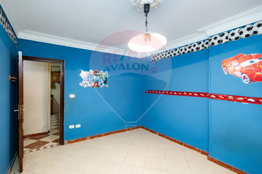 شقة للبيع 140 م لوران (ش محمد الدري)