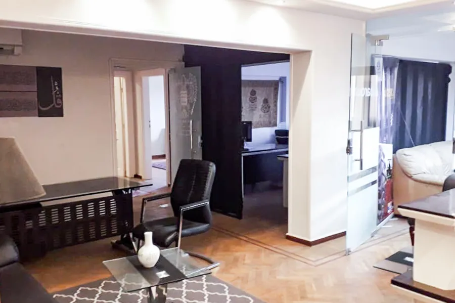 شقة للإيجار 175م محطة الرمل (ش السلطان حسين - فيو الشلالات)