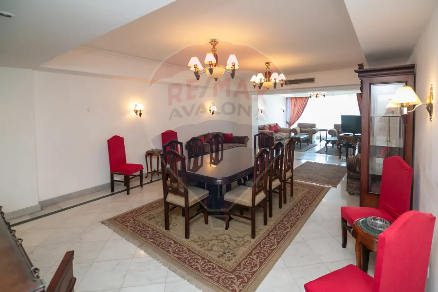 Furnished apartment for rent 270 m San Stefano (Four Seasons)