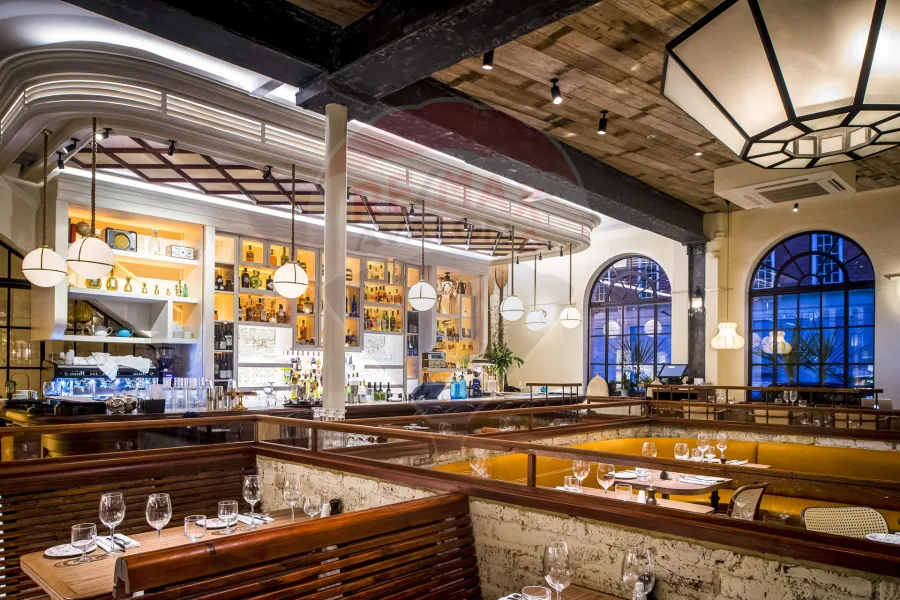 Shop for rent 415 m october (Hale town mall - palm hills)