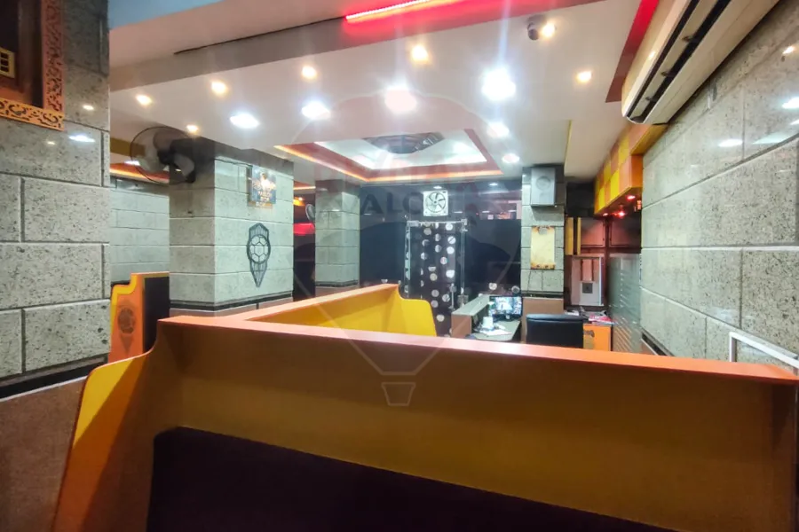 محل للبيع 86 م ميامي (ش جمال عبد الناصر)