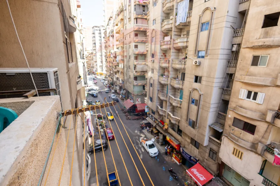 شقة للبيع 136 م المندرة (شارع سليمان الفارسي)