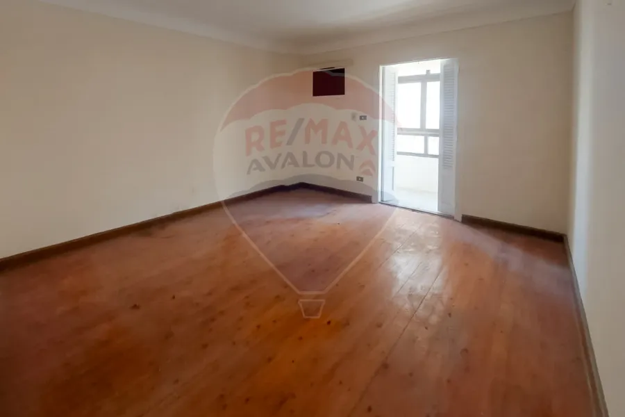 Apartment for rent 245 m Gleem (Abo Qir St)
