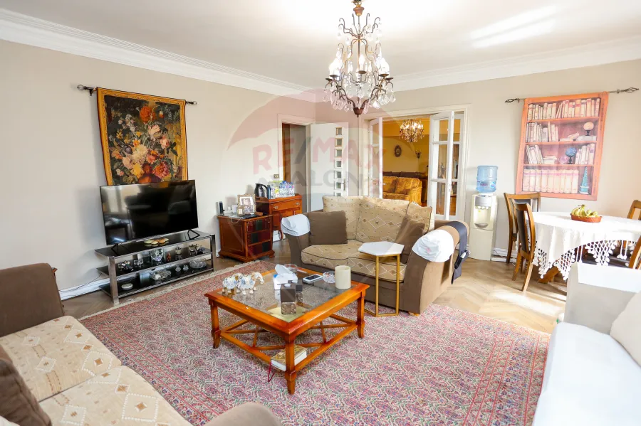 Apartment for sale 350 m Kafr Abdo (Saint Genie Square)