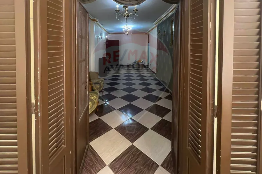 Apartment for rent 130 m Louran (steps from the tram)