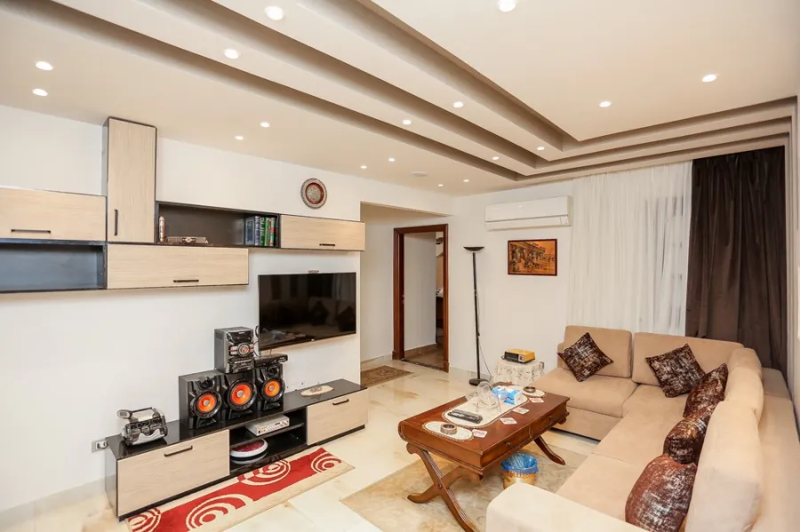 Apartment for Sale 270m Stanly (Near To Korniesh Road)