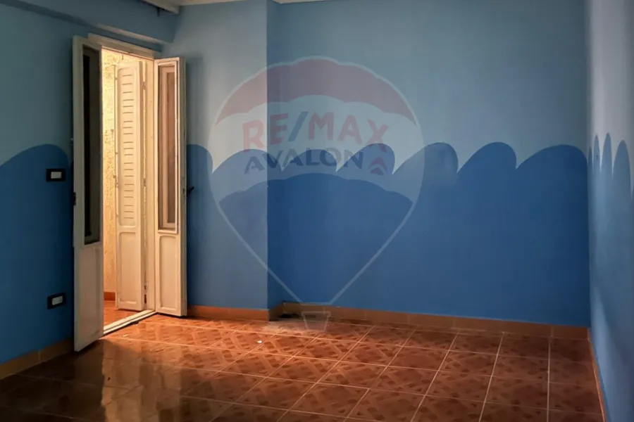 شقة للبيع 130 م جناكليس (ش ذو الفقار)